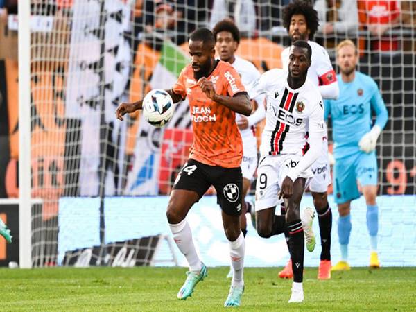 Tin bóng đá 31/10: Lorient hụt hơi trong cuộc đua vô địch Ligue I