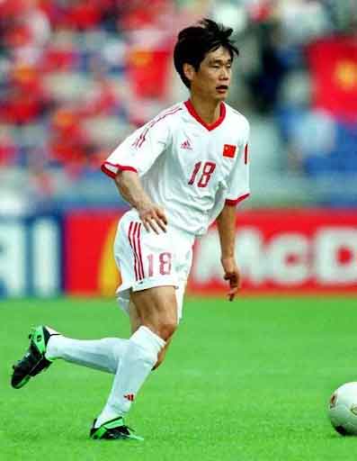 Li Ming - "Ông vua sân giữa" huyền thoại với 2 lần dự World Cup 