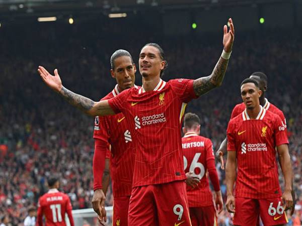 Liverpool thay đổi lớn nhân sự trận gặp West Ham