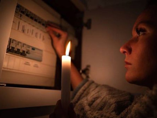 Nằm mơ thấy mất điện cảnh báo trước điềm gì?