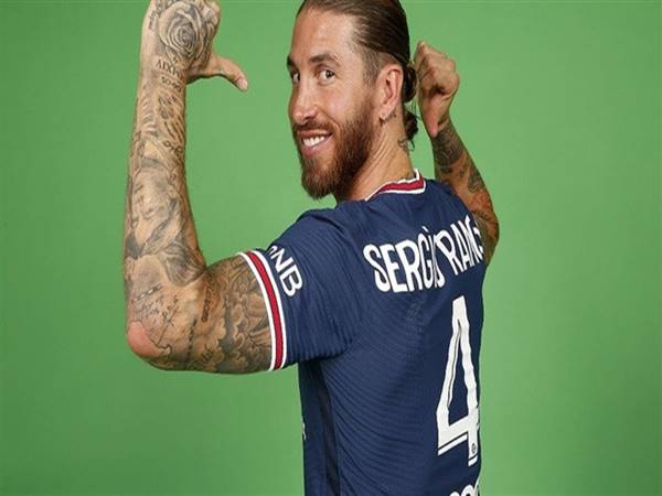 Những số áo Sergio Ramos từng mặc trong sự nghiệp